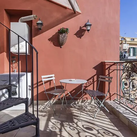 La Casa Dei Miei - Apt Con Terrazzo In Centro-2
